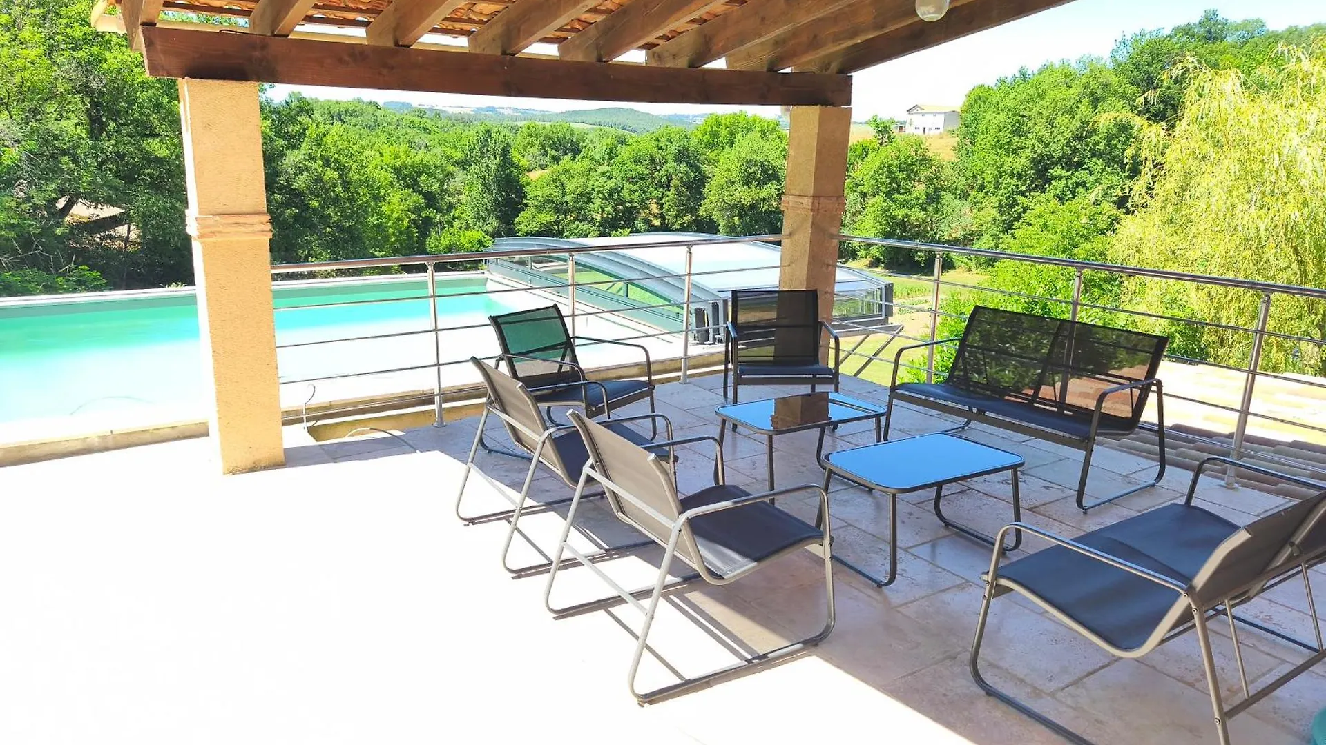 Charmant Gite De Lacrouzette Avec Piscine Saint-Benoit-de-Carmaux Vakantiehuis
